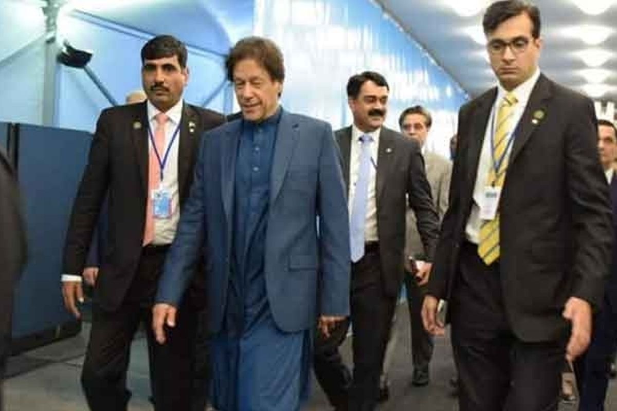 Pak PM Imran Khan to discuss security issues with Khamenei, Hassan Rouhani