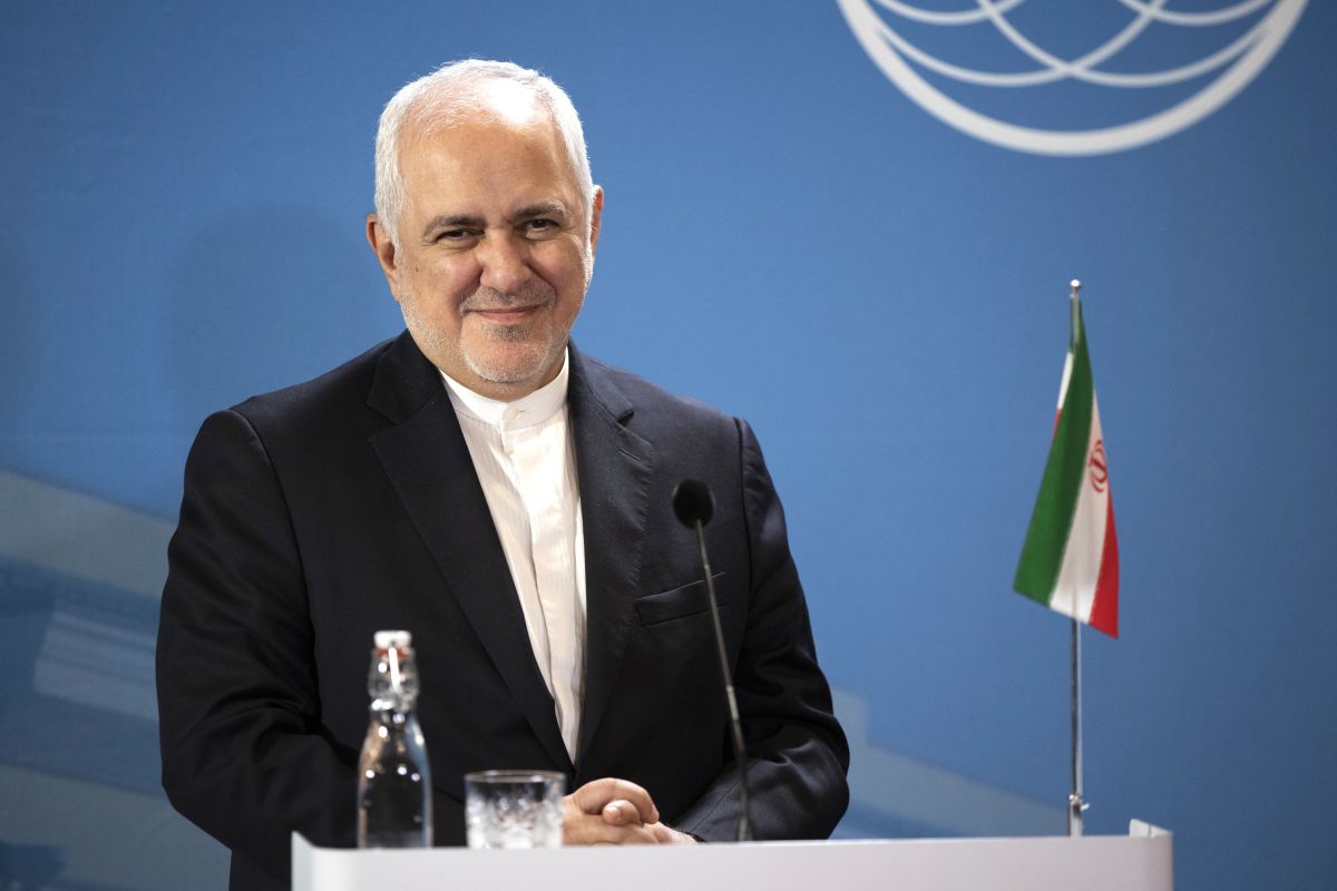 ‘Ready to visit Riyadh to settle differences’, says Iran FM Javad Zarif