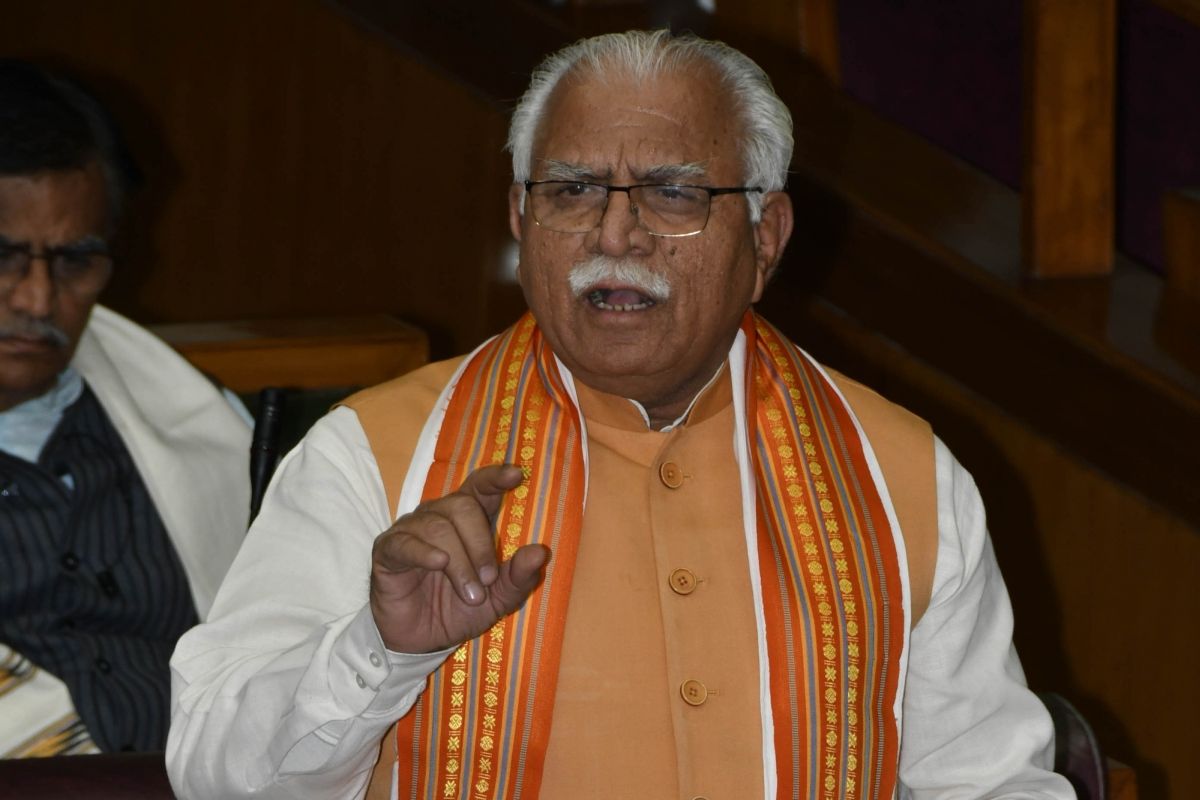 Haryana polls 2019: ‘Khoda pahad nikli mari hui chuhiya’, CM Khattar’s dig at Sonia Gandhi