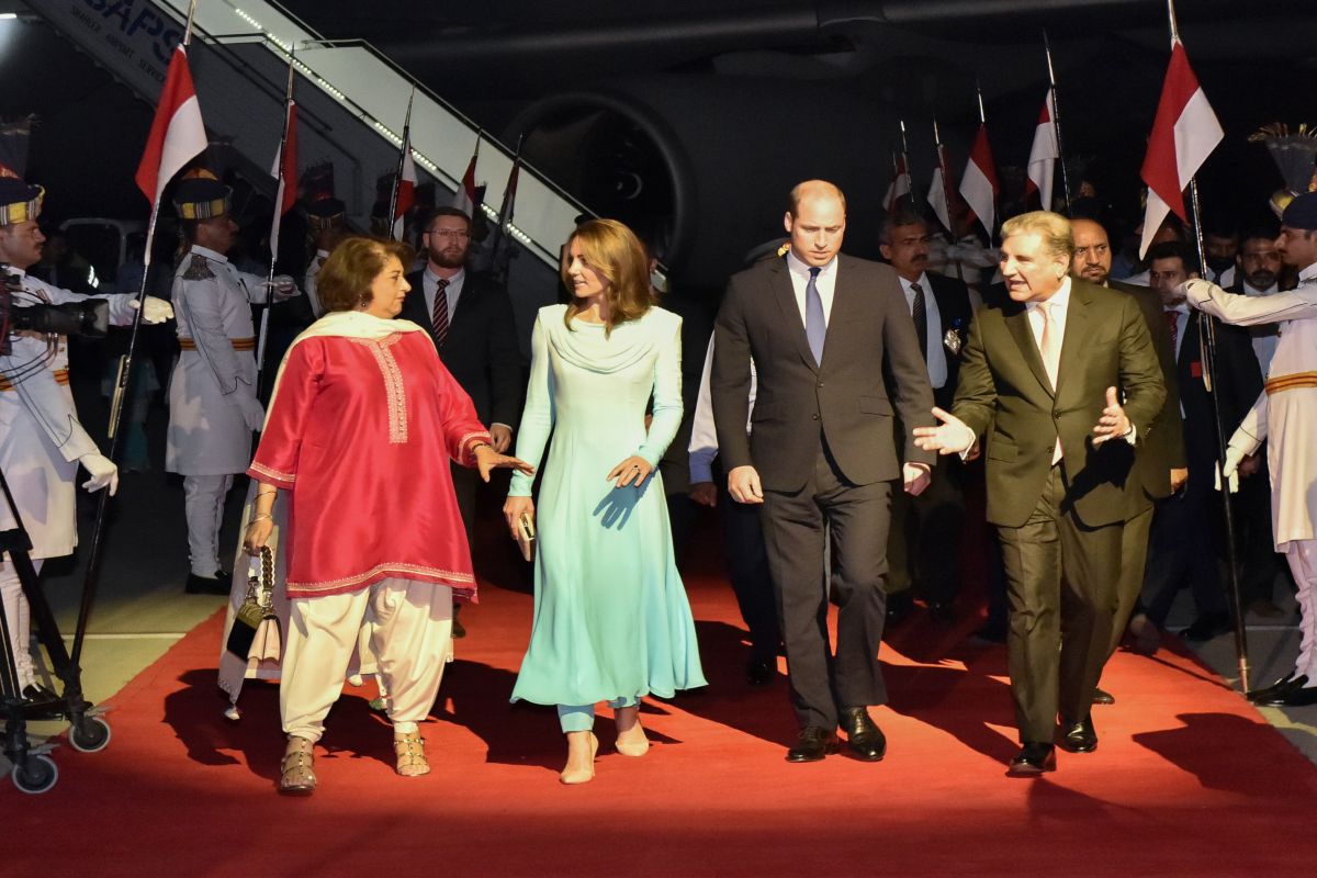 Royal couple Prince William, wife Kate arrive on five-day visit to Pakistan