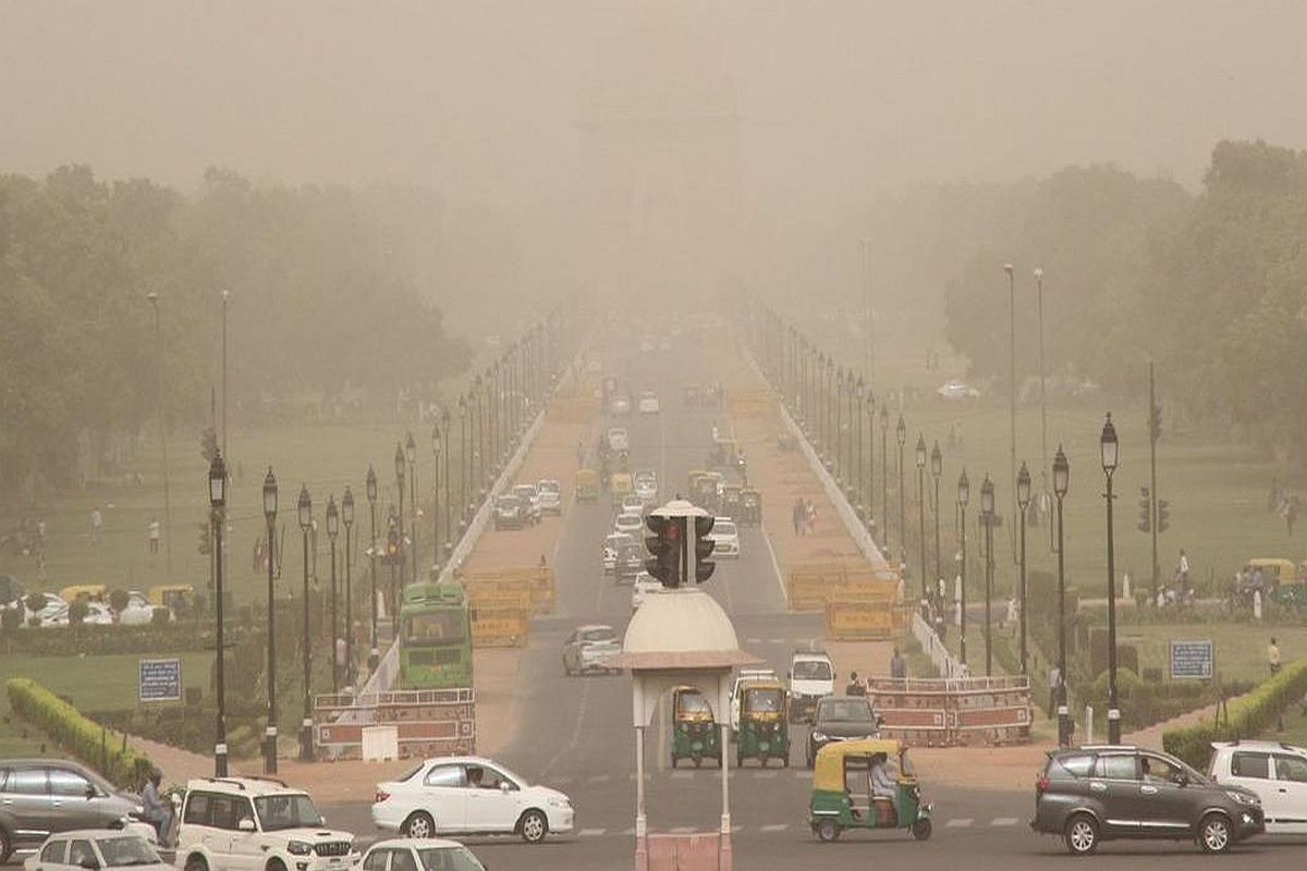 Delhi AQI now in poor category at 331