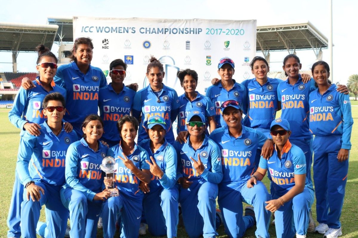Smriti Mandhana helps India beat West Indies by 6 wickets in third ODI to seal series 2-1