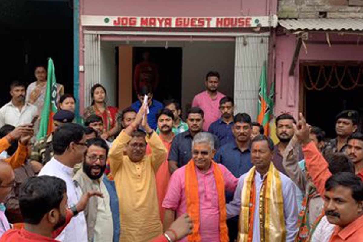 TMC slammed for silence on Ayodhya