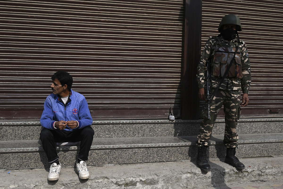 Police cracks down on miscreants creating hurdles in restoration of normalcy in Kashmir