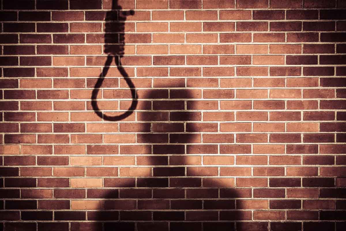 Unable to pay bank loan, farmer commits suicide by hanging