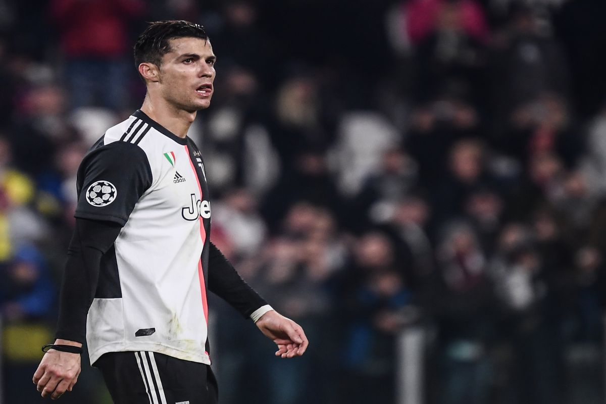 Former Chelsea boss backs Cristiano Ronaldo to win 2019 Ballon d’Or over Lionel Messi, claims Juventus ‘risk’ should be appreciated