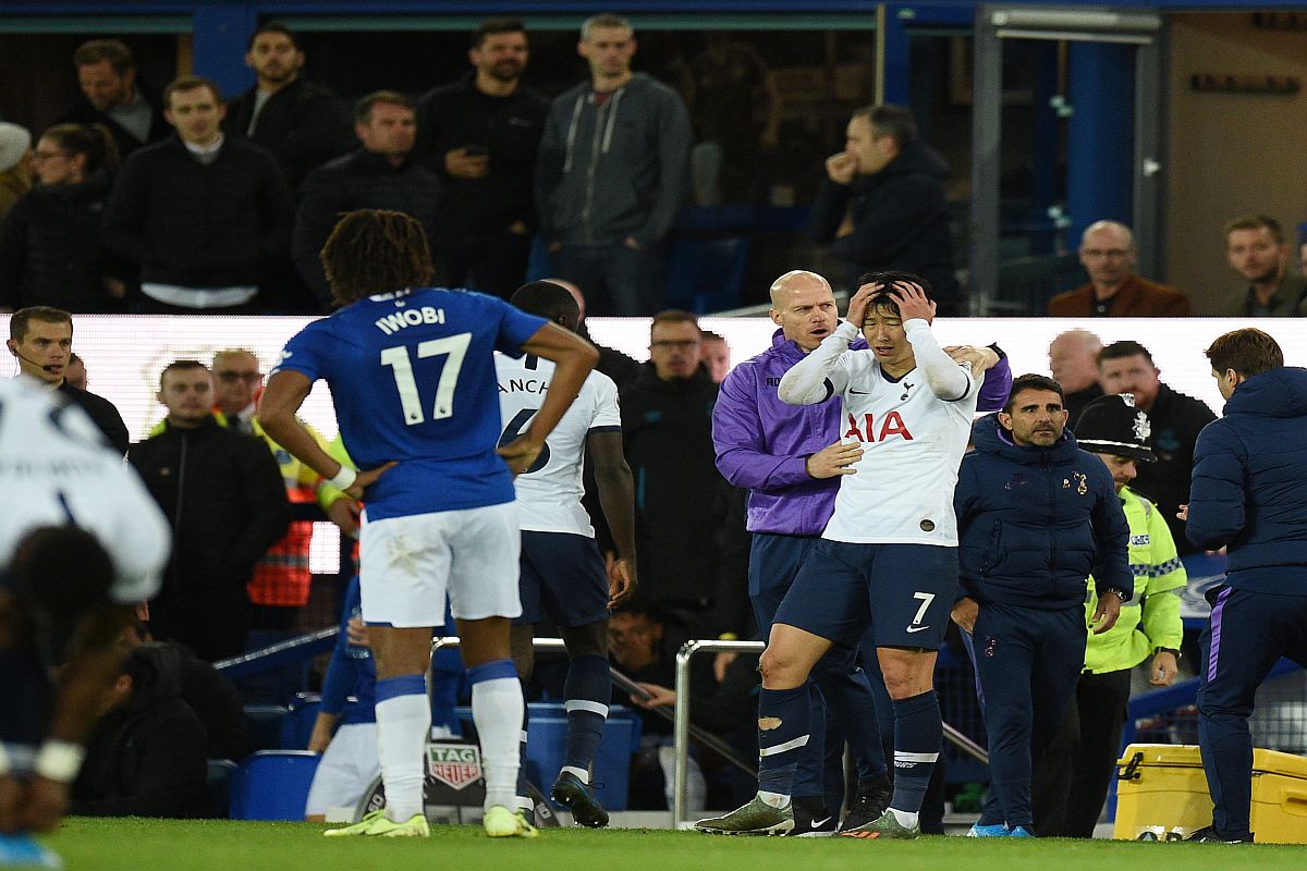 Premier League 2019-20: Andre Gomes injury overshadows thrilling contest as Everton, Spurs play 1-1 draw