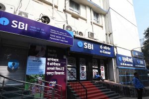 SBI slashes lending rates, loans to get cheaper