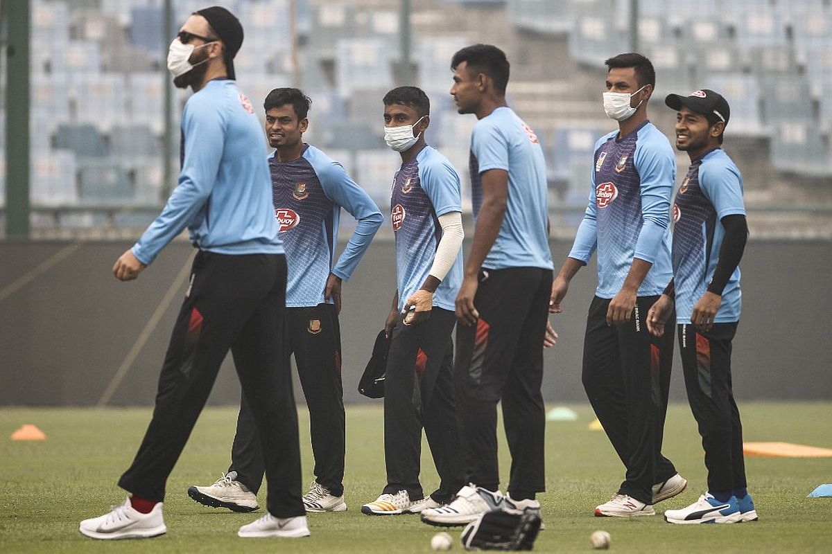 ‘Money over safety’, cricket fans criticize BCCI for holding IND vs BAN T20I in Delhi amidst air pollution