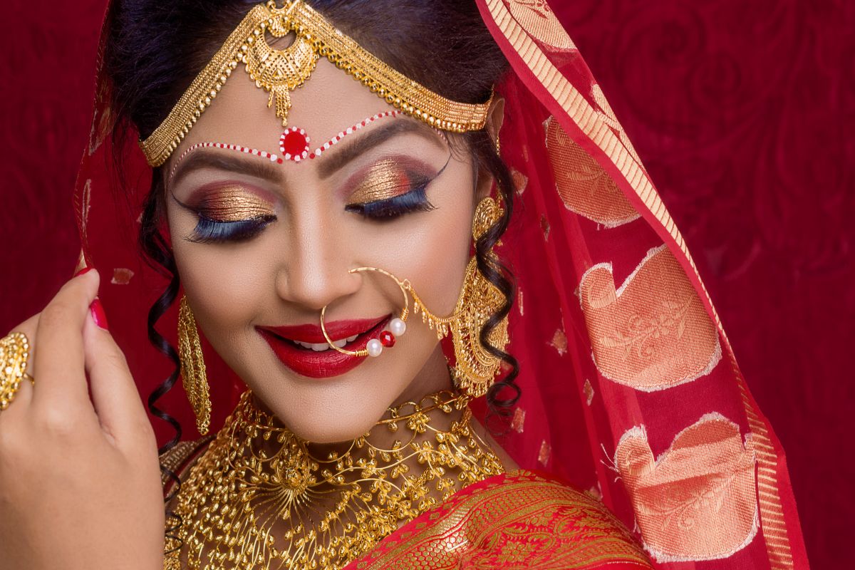Traditional associations of bridal jewellery