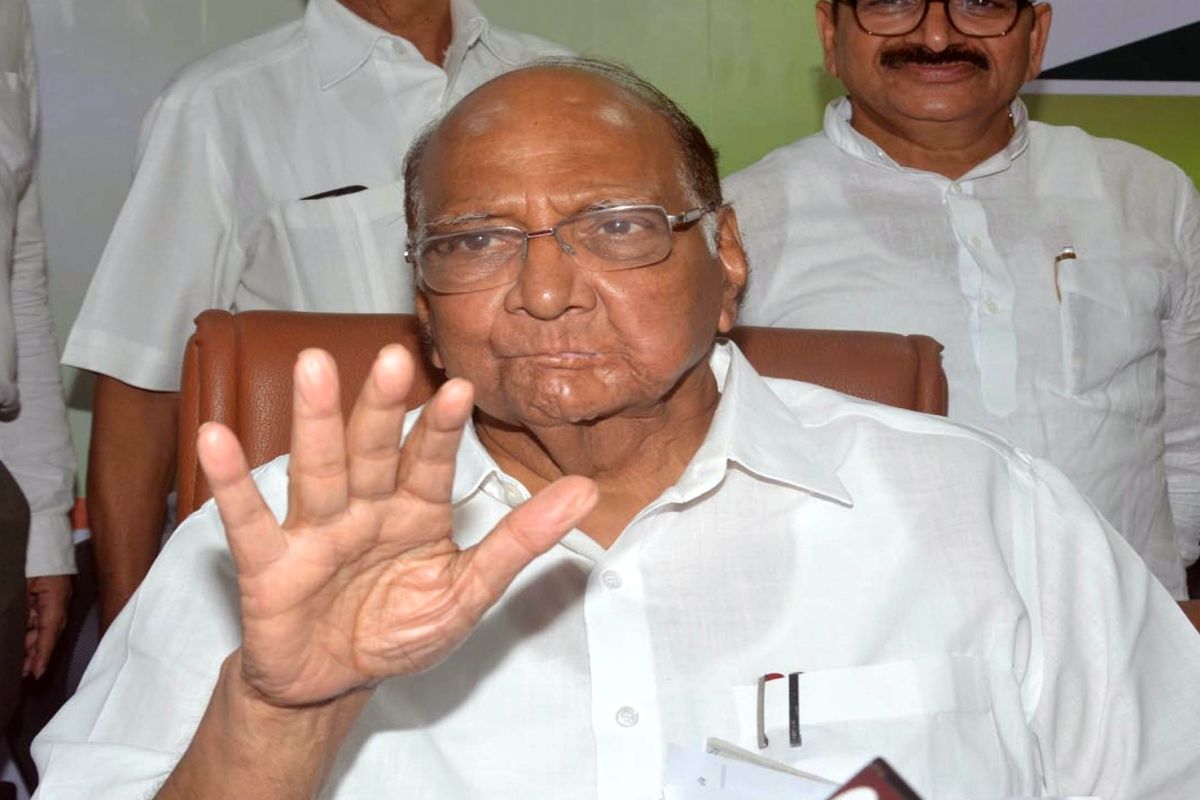Pawar takes surprising U-turn on government formation in Maharashtra