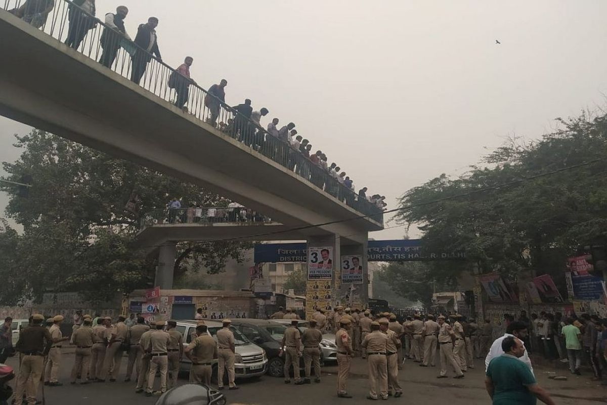 Tis Hazari clash: Security tightened as lawyers go on strike, top cop removed