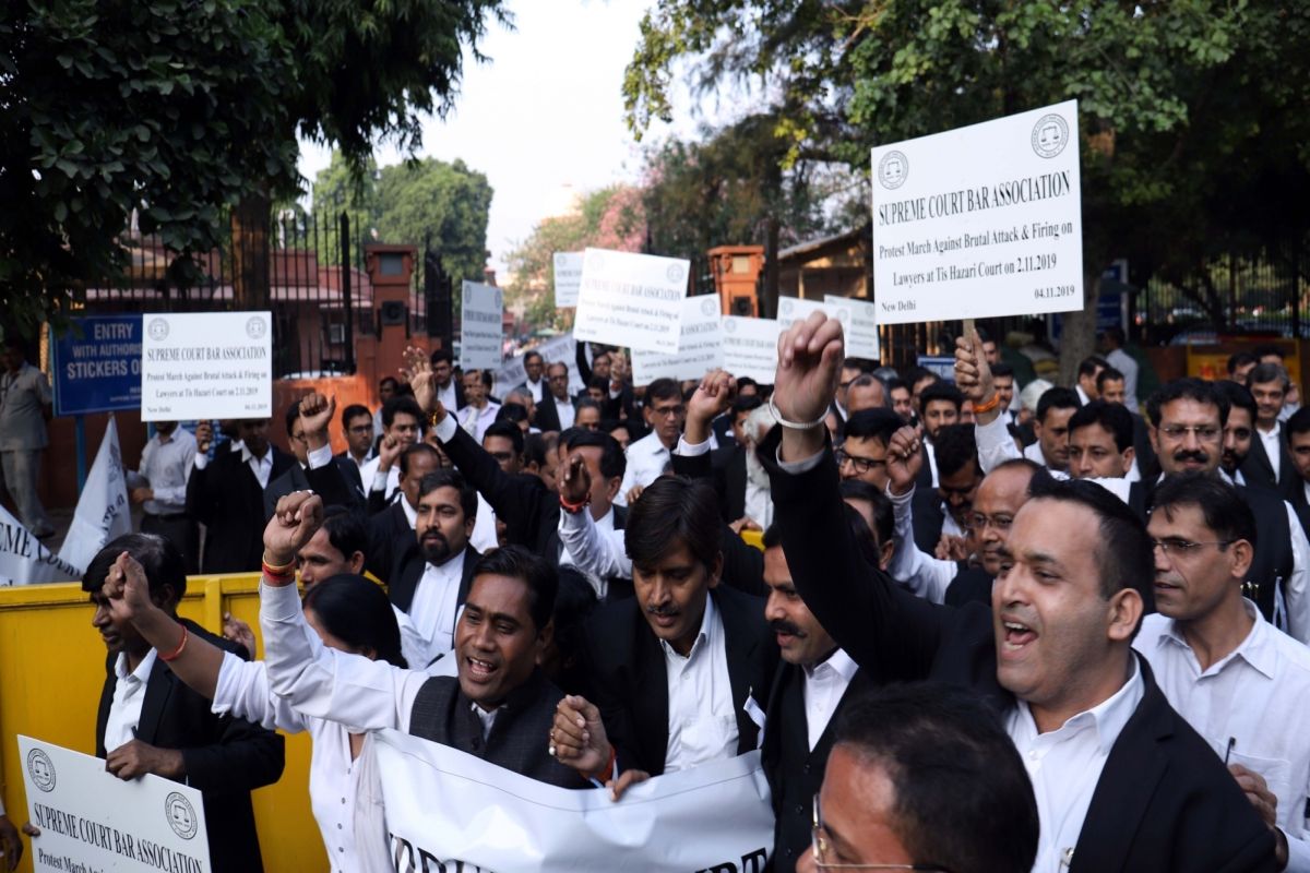 Lawyers’ strike to continue as meeting with Delhi Police proves inconclusive
