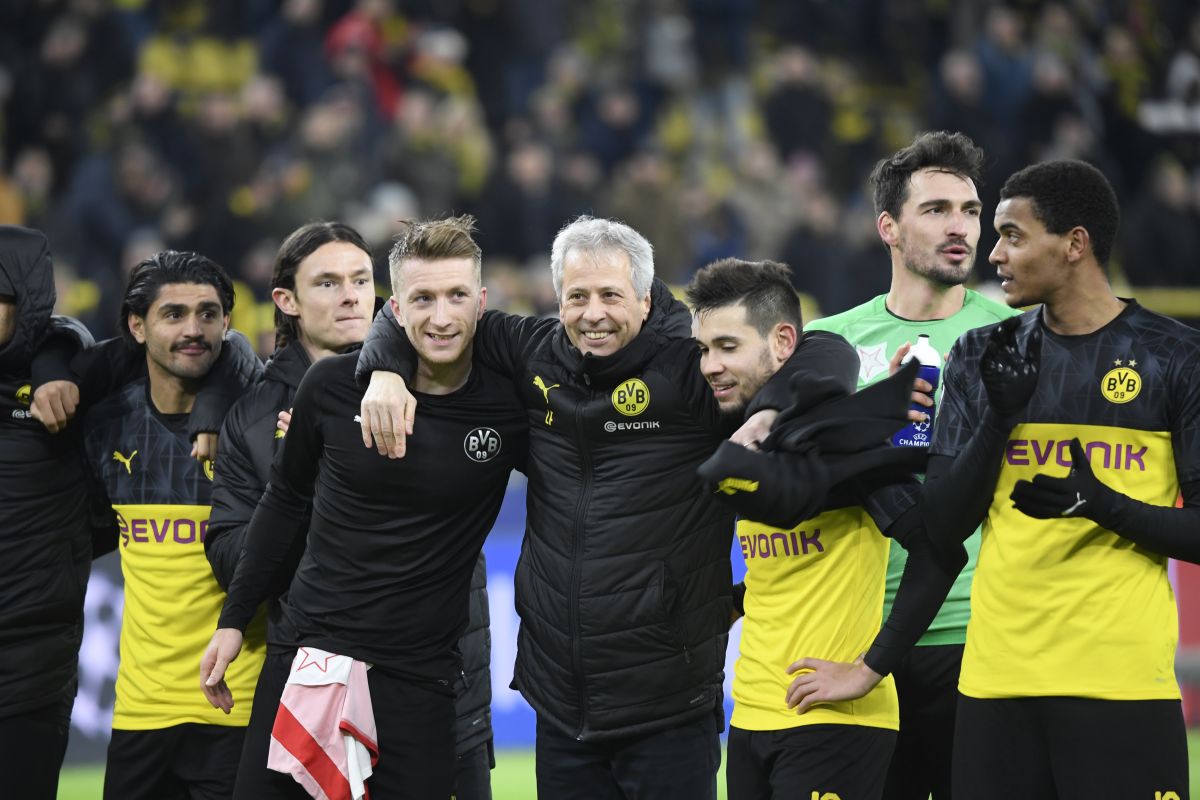Borussia Dortmund beat Slavia Prague 2-1, enter Champions League knockouts