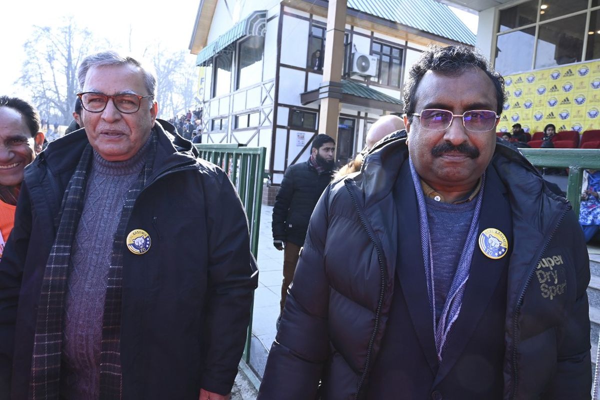 Several people released from house arrest, broadband services are being restored in J-K, claims Ram Madhav