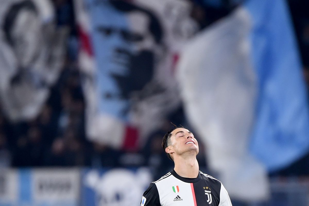 Ronaldo scores but Juve defeat at Lazio throws open Serie A title race