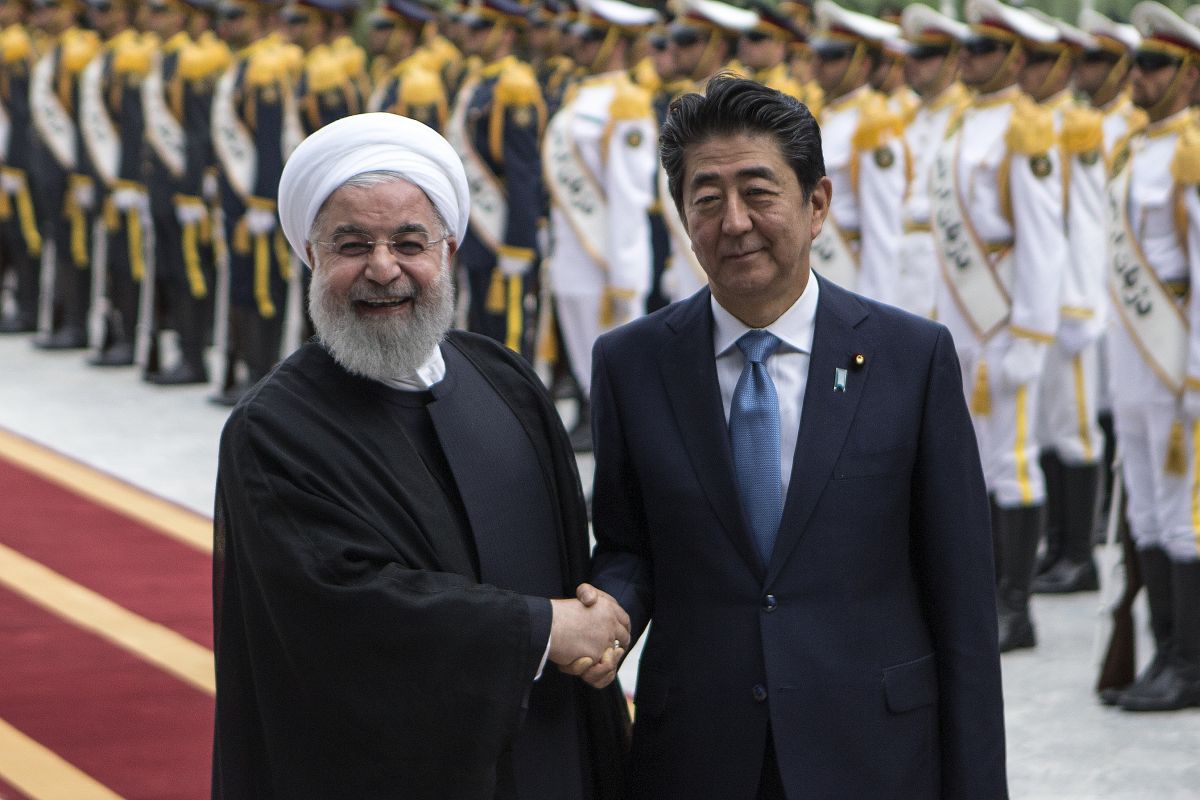 Shinzo Abe, Iran President Rouhani discuss Iran nuclear deal