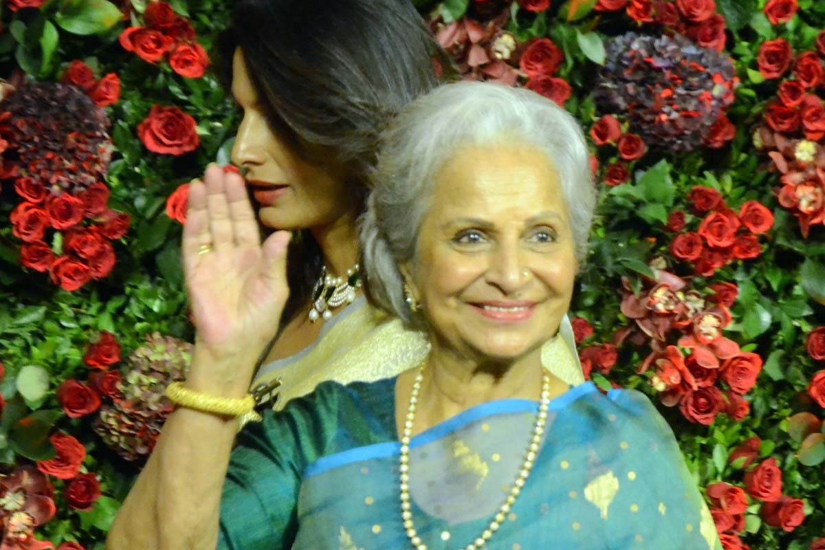 Waheeda Rehman bags Dadasaheb Phalke Lifetime Award
