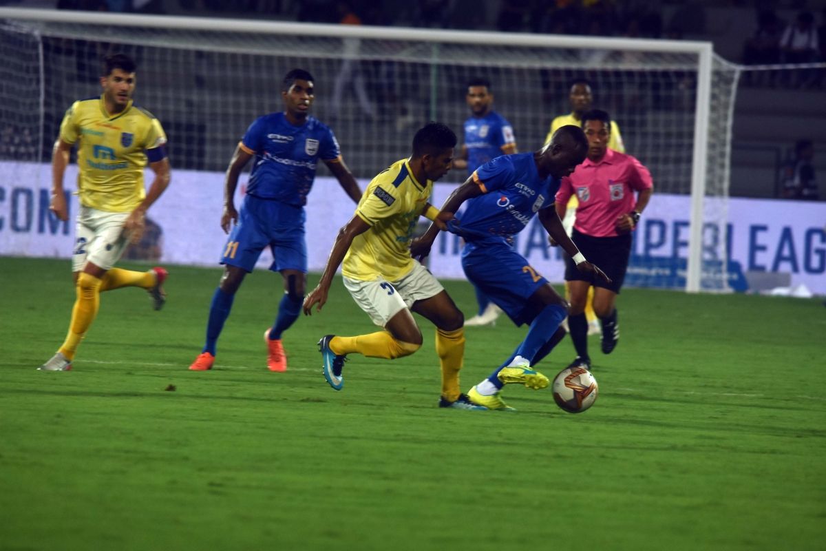 ISL: Mumbai City, Kerala Blasters play 1-1 draw; sides still longing for second win