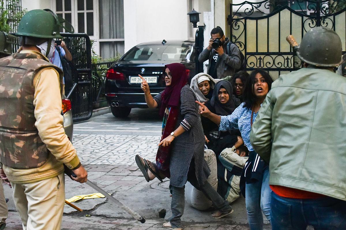Delhi HC to hear petition requesting fact-finding committee on Jamia violence
