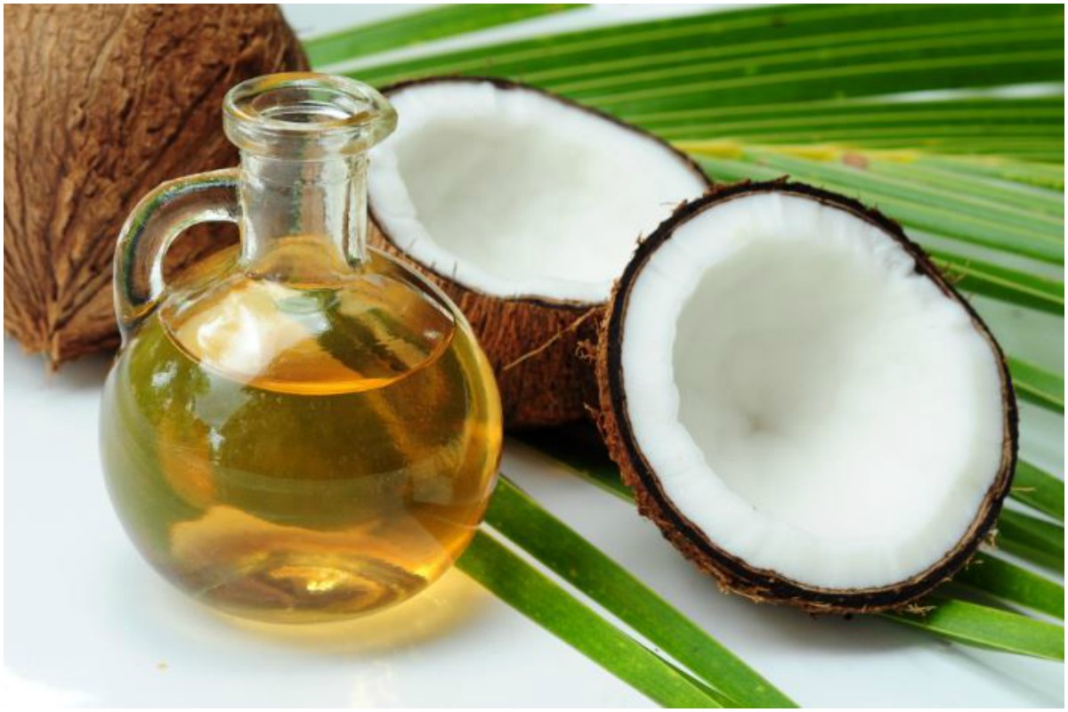 Simple and natural skin moisturising benefits with pure coconut oil