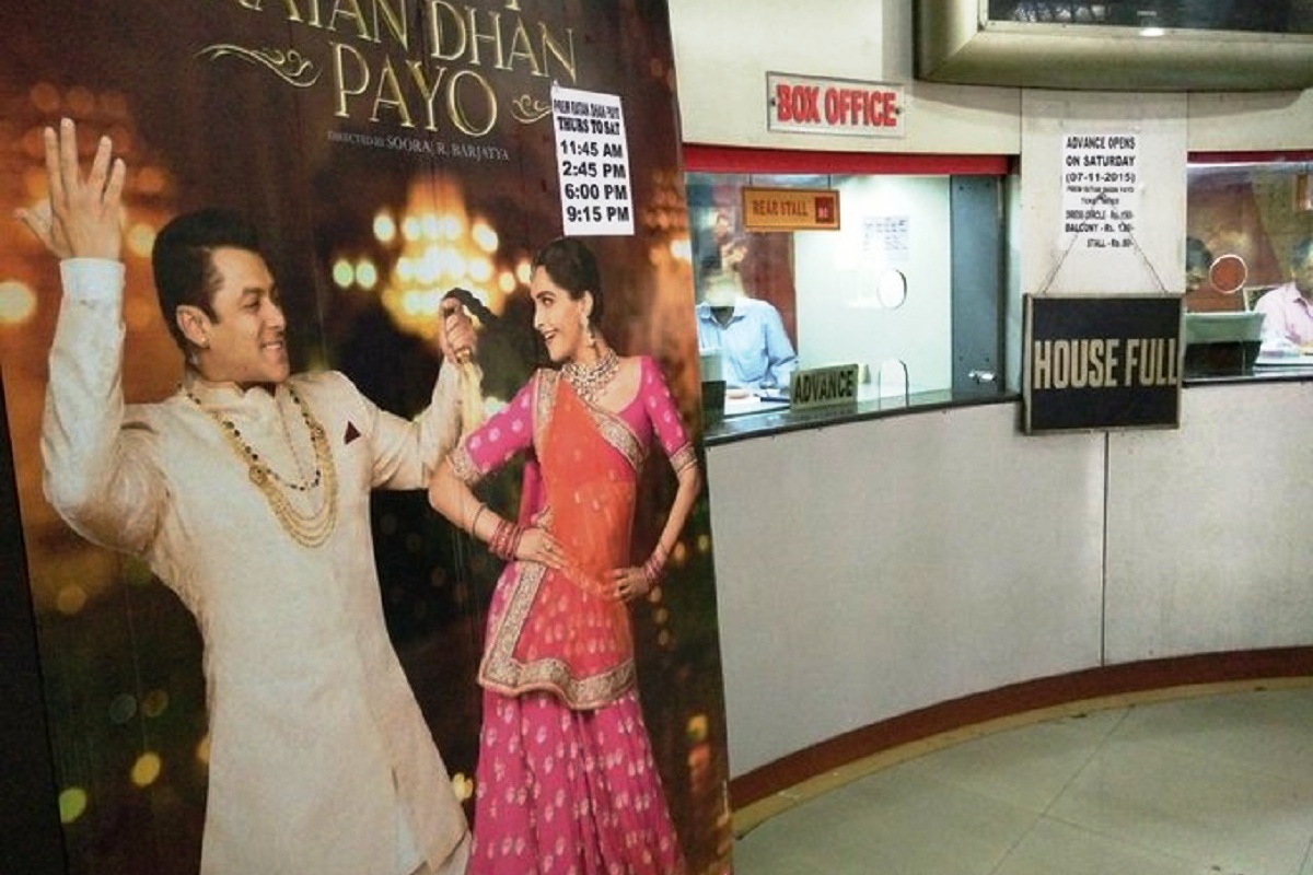 KMC, Roxy building, Firhad Hakim, Kolkata, Roxy cinema