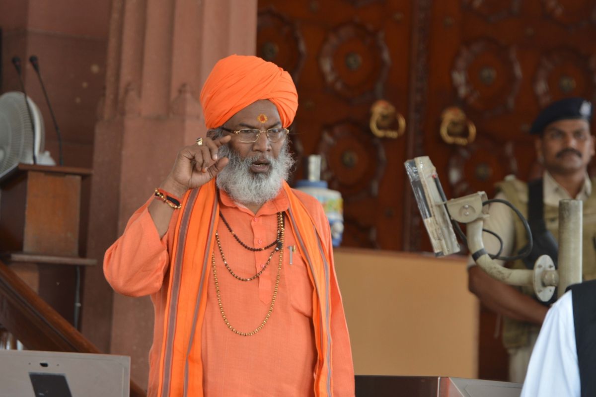 BJP MP Sakshi Maharaj wishes rape-accused Kuldeep Sengar on birthday, draws criticism