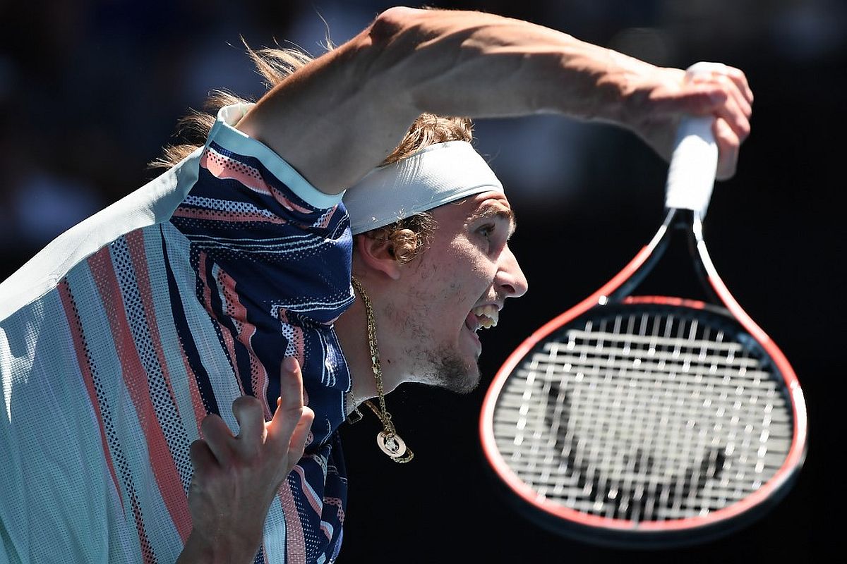 Australian Open 2020: Alexander Zverev sweeps past Stan Wawrinka to make first Grand Slam semi
