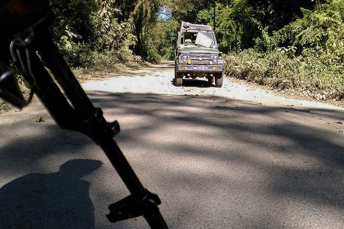 Class 10 student dies after car collides with security forces’ vehicle in J-K, locals protest
