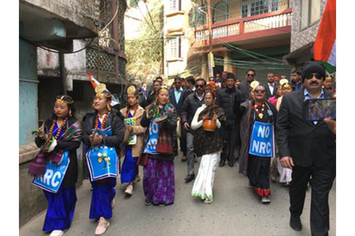 Mamata holds massive rally in Darjeeling against NRC