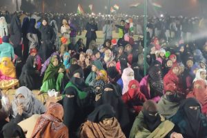 Women start anti-CAA protest in Saharanpur