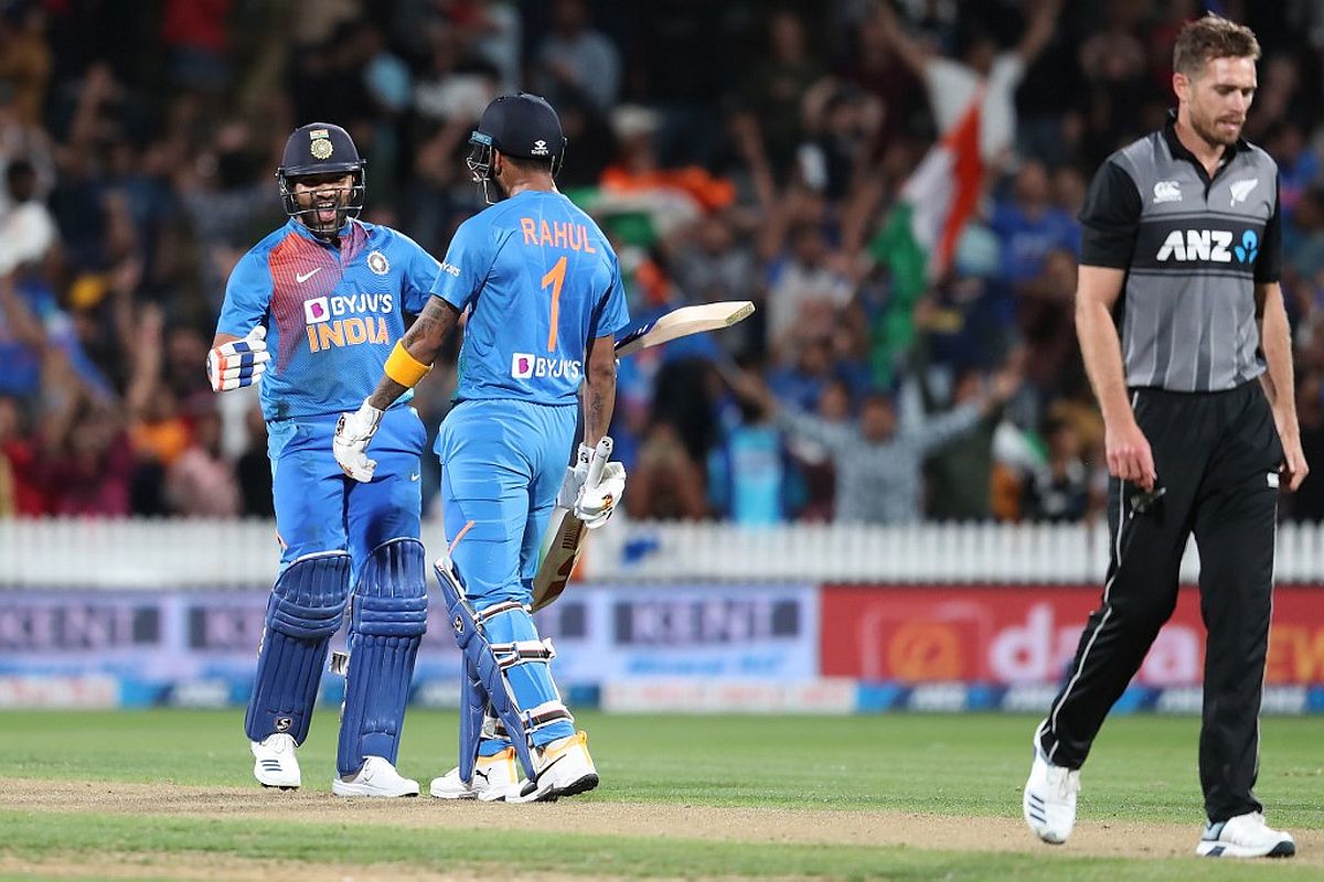 NZ vs IND, 3rd T20I: Virender Sehwag lauds Rohit Sharma, Mohammed Shami for the ‘impossible’ win