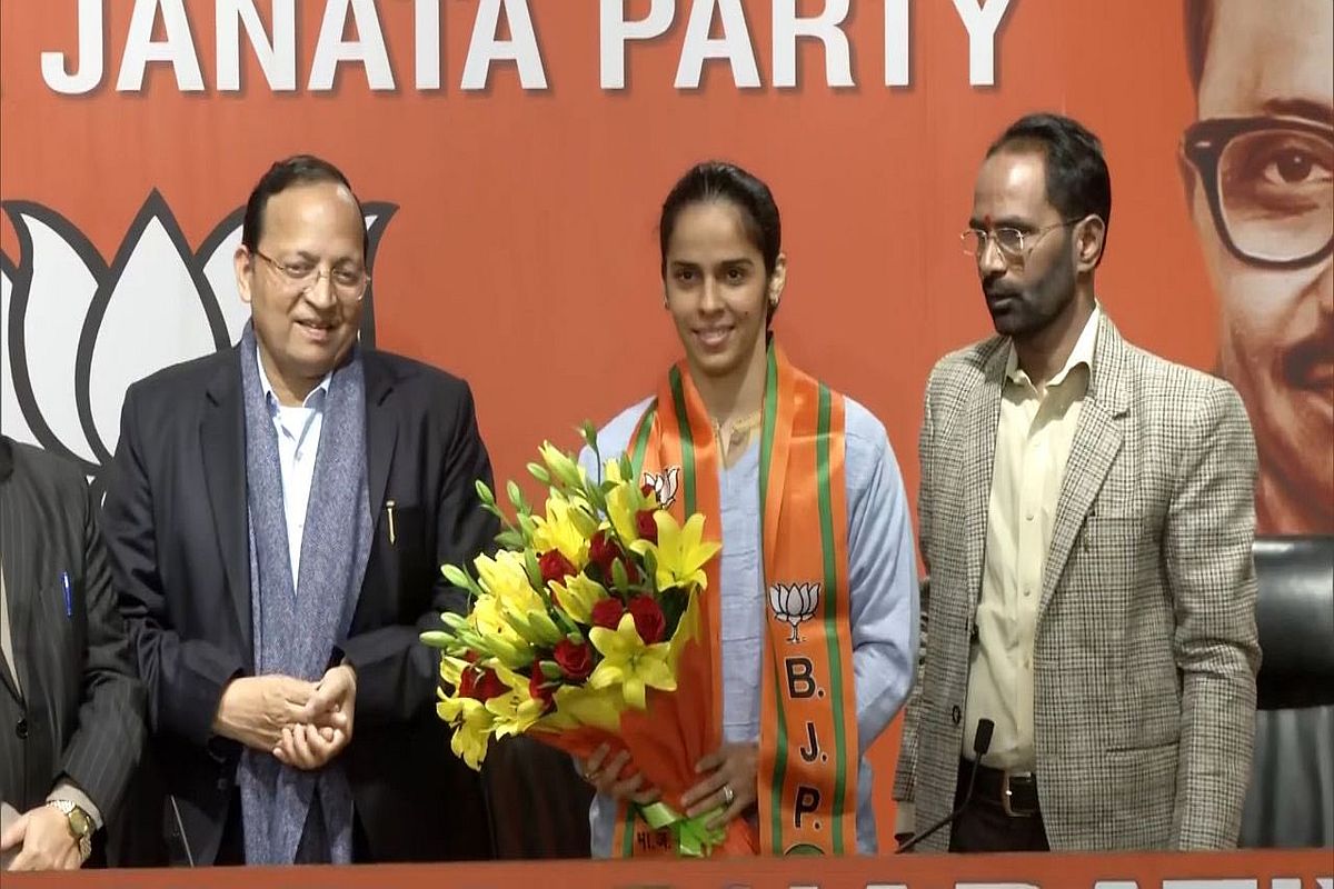 Saina Nehwal joins BJP ahead of Delhi Assembly Elections