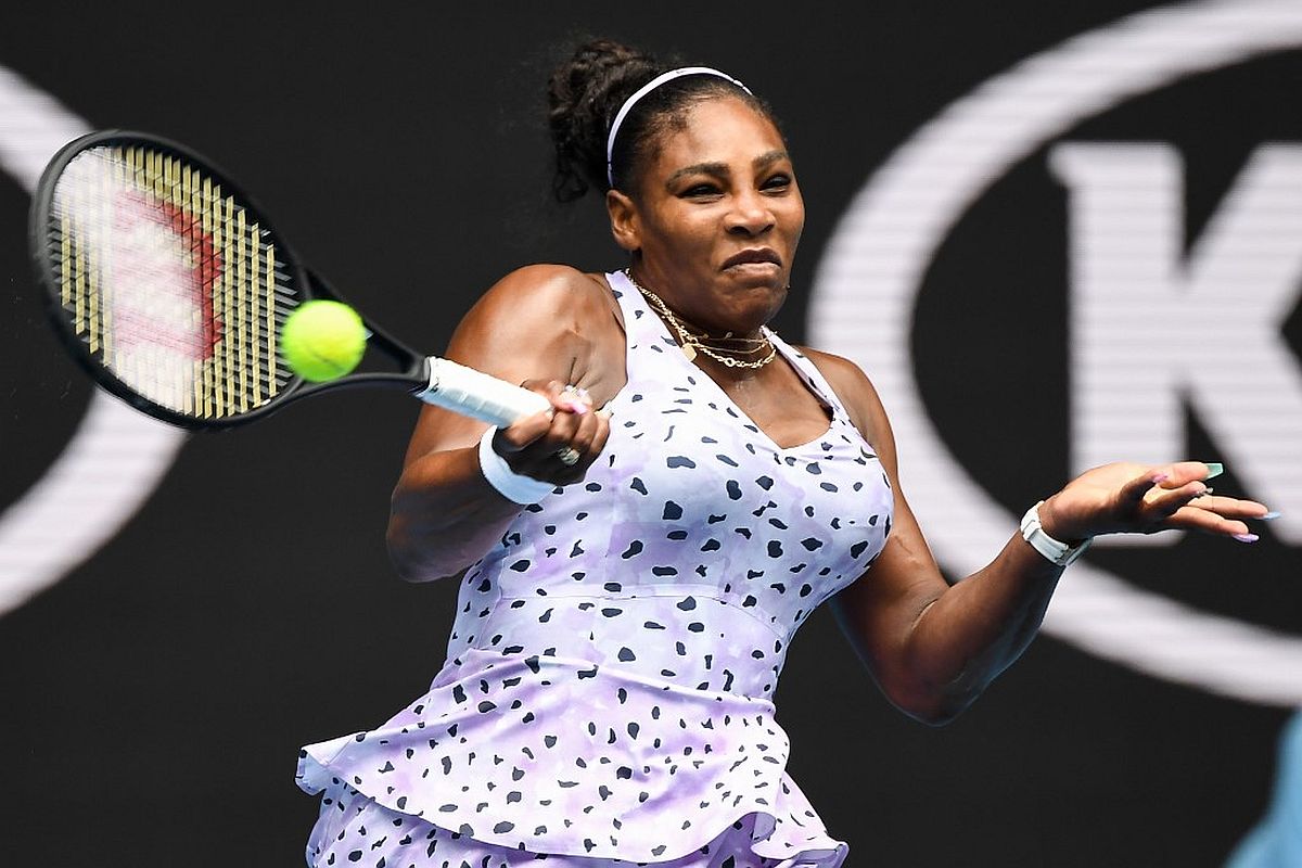 Australian Open: Serena Williams beat Aryna Sabalenka to reach quarters