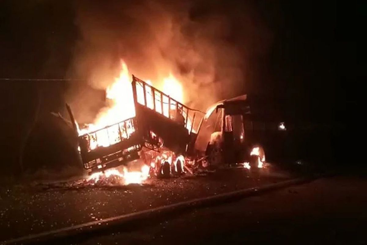 UP: 20 people feared dead after bus catches fire; PM Modi, Rahul Gandhi express grief
