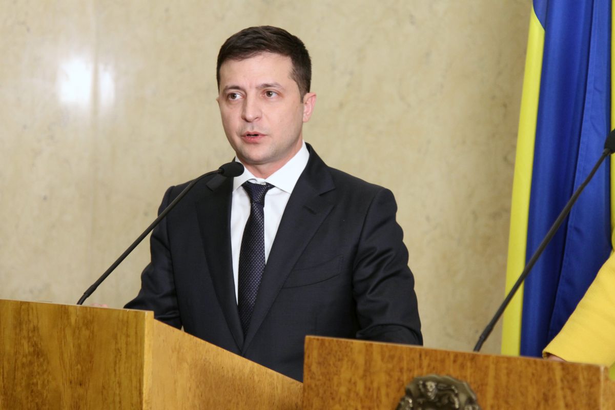 Ukraine president demands punishment, compensation for plane downed by Iran