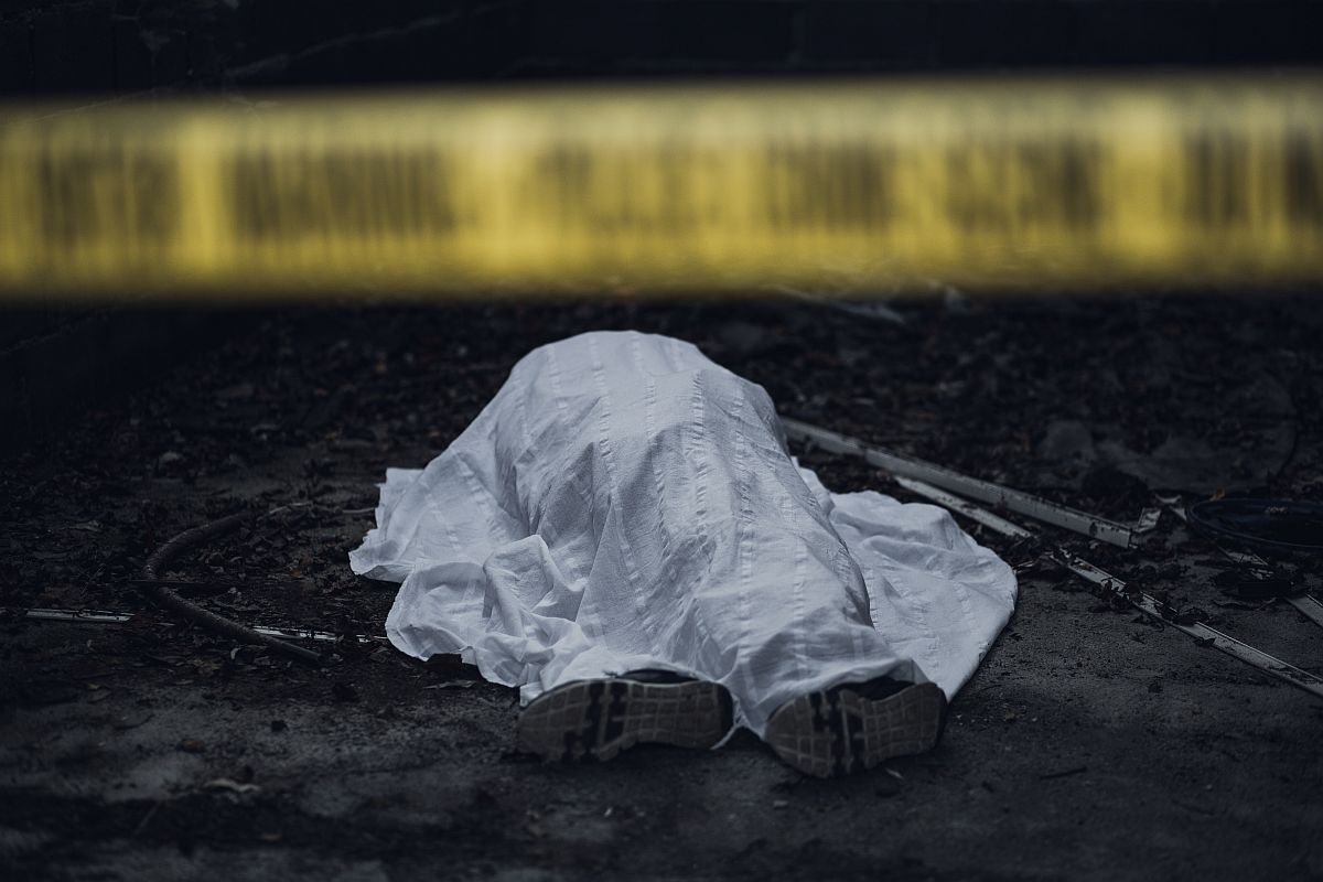 Three of a family charred to death in Ghaziabad apartment