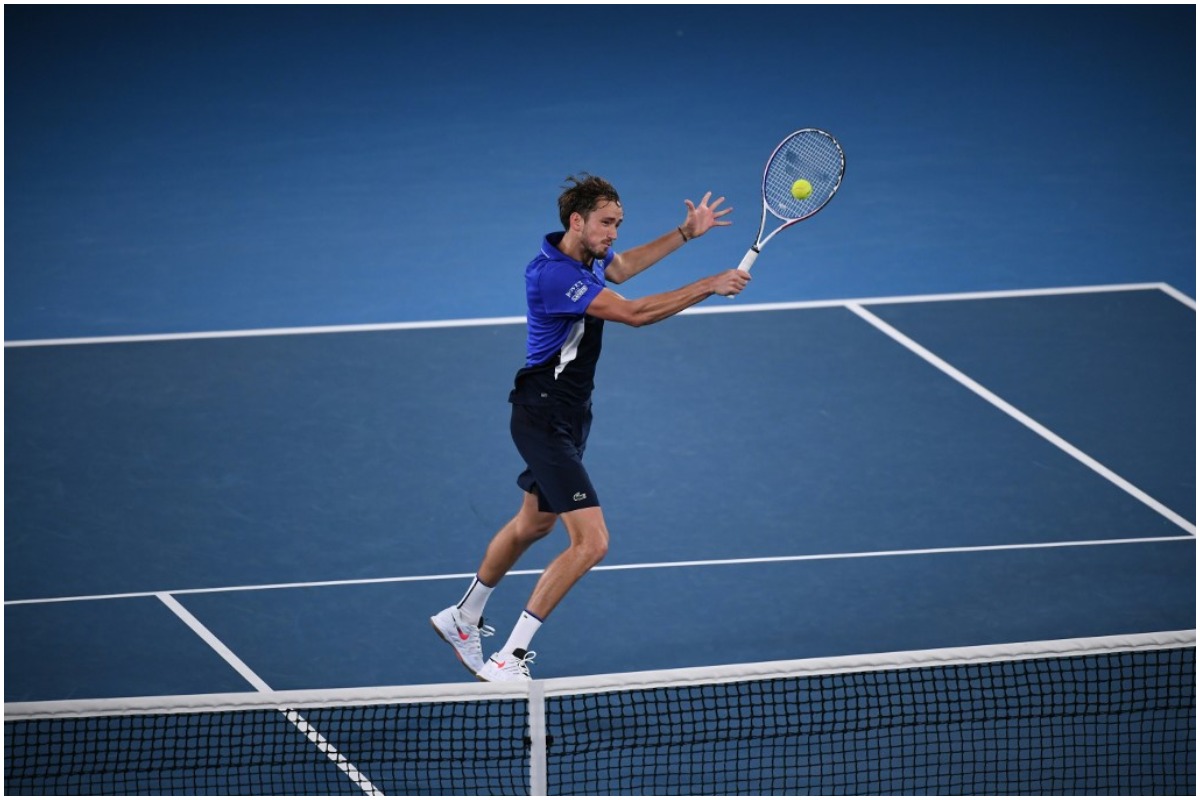 Australian Open 2020: Daniil Medvedev sets pre-quarters clash with Stan Wawrinka
