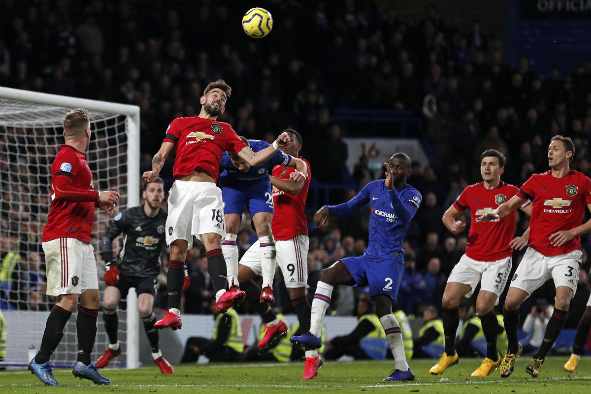 Manchester United dish out 2-0 nightmare at Chelsea’s home turf