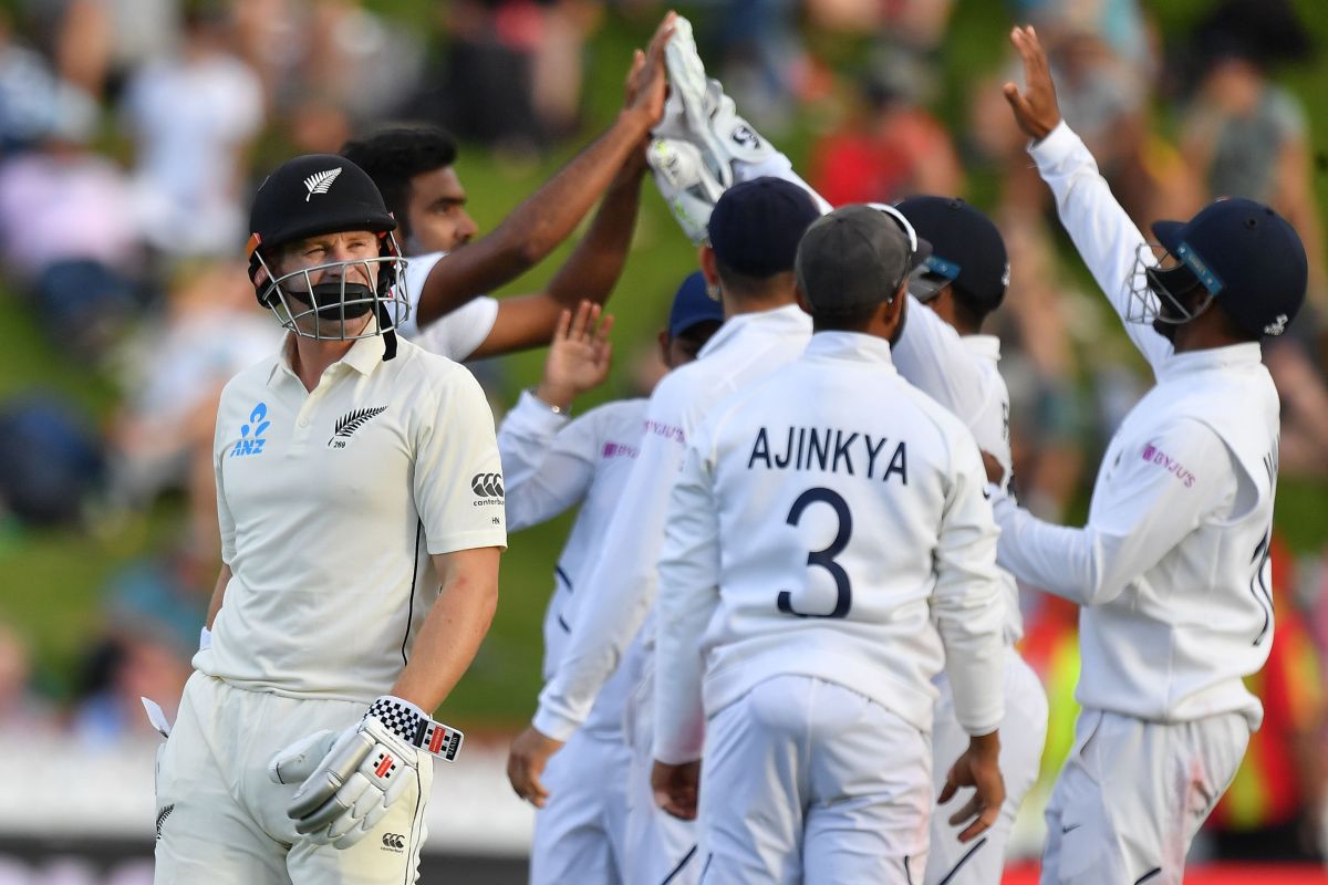 NZ vs IND, 1st Test: New Zealand 216/5 at stumps on Day 2, lead by 51 runs