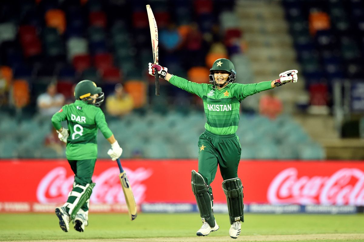 Women’s T20 World Cup: Pakistan opt to bowl against England