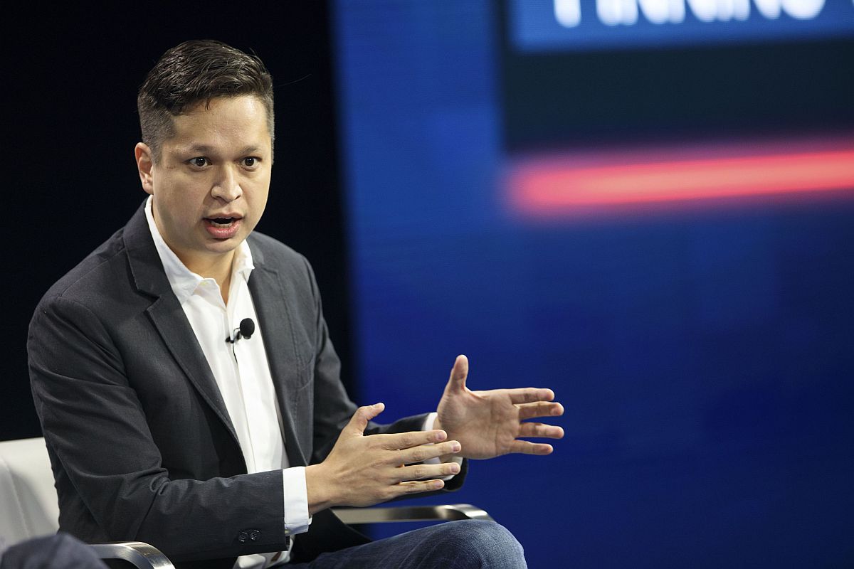 Pinterest shares fall after Facebook quietly launches clone app ‘Hobbi’