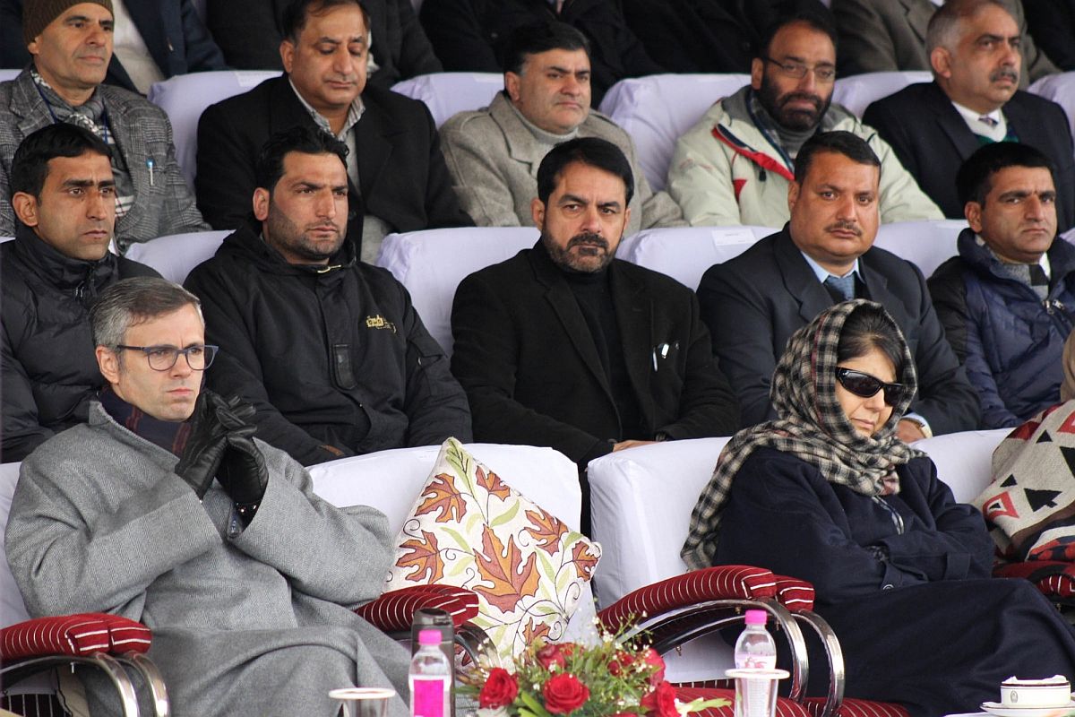 Mehbooba Mufti, Omar Abdullah put under house arrest ahead of Article 370 verdict, claims PDP, NC