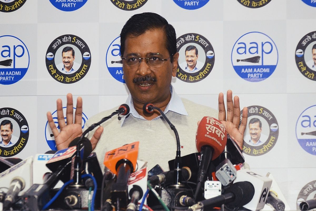 Kejriwal asks AAP volunteers not to burst firecrackers during victory celebrations