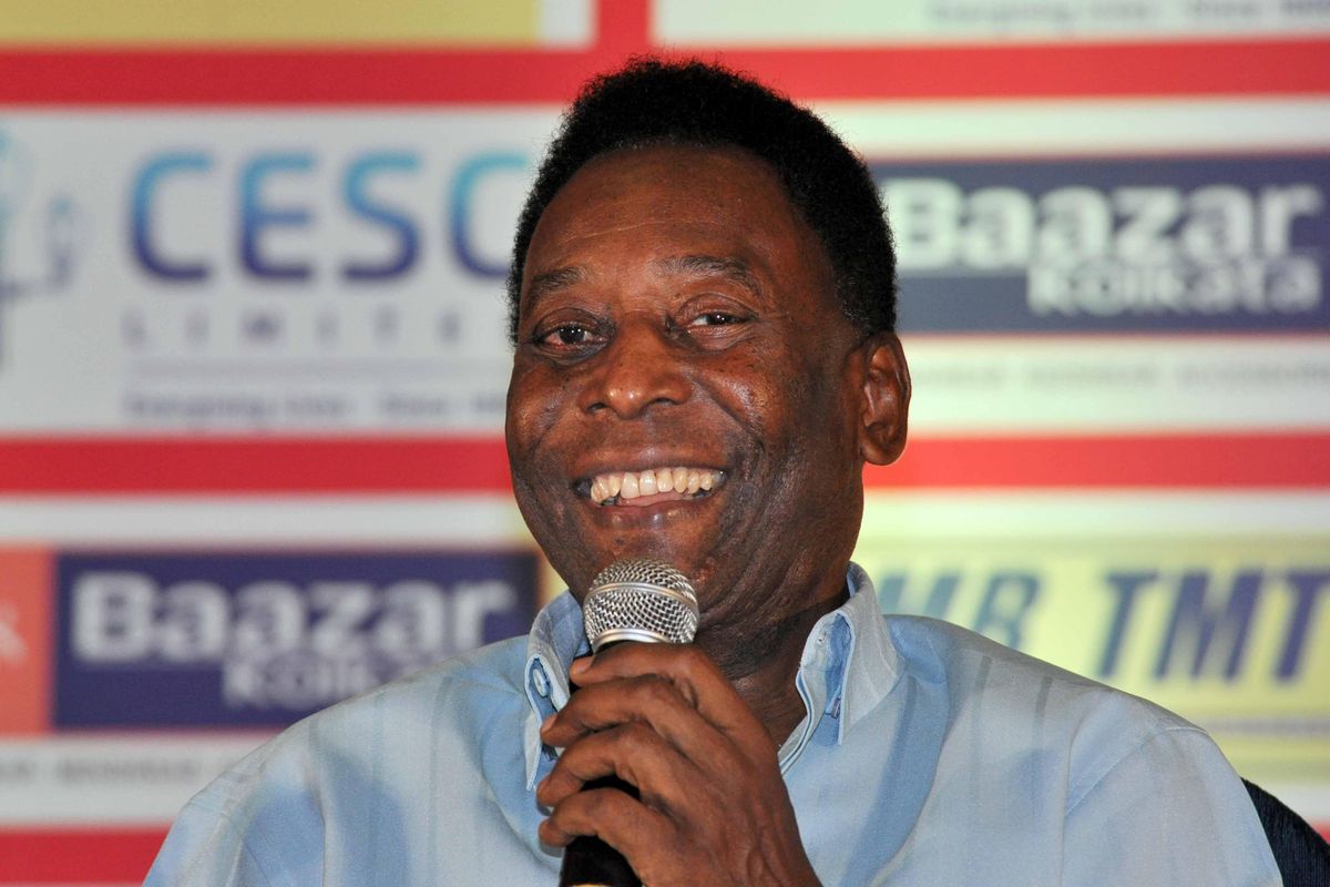 Brazilian legend Pele says health issues are normal for people of his age