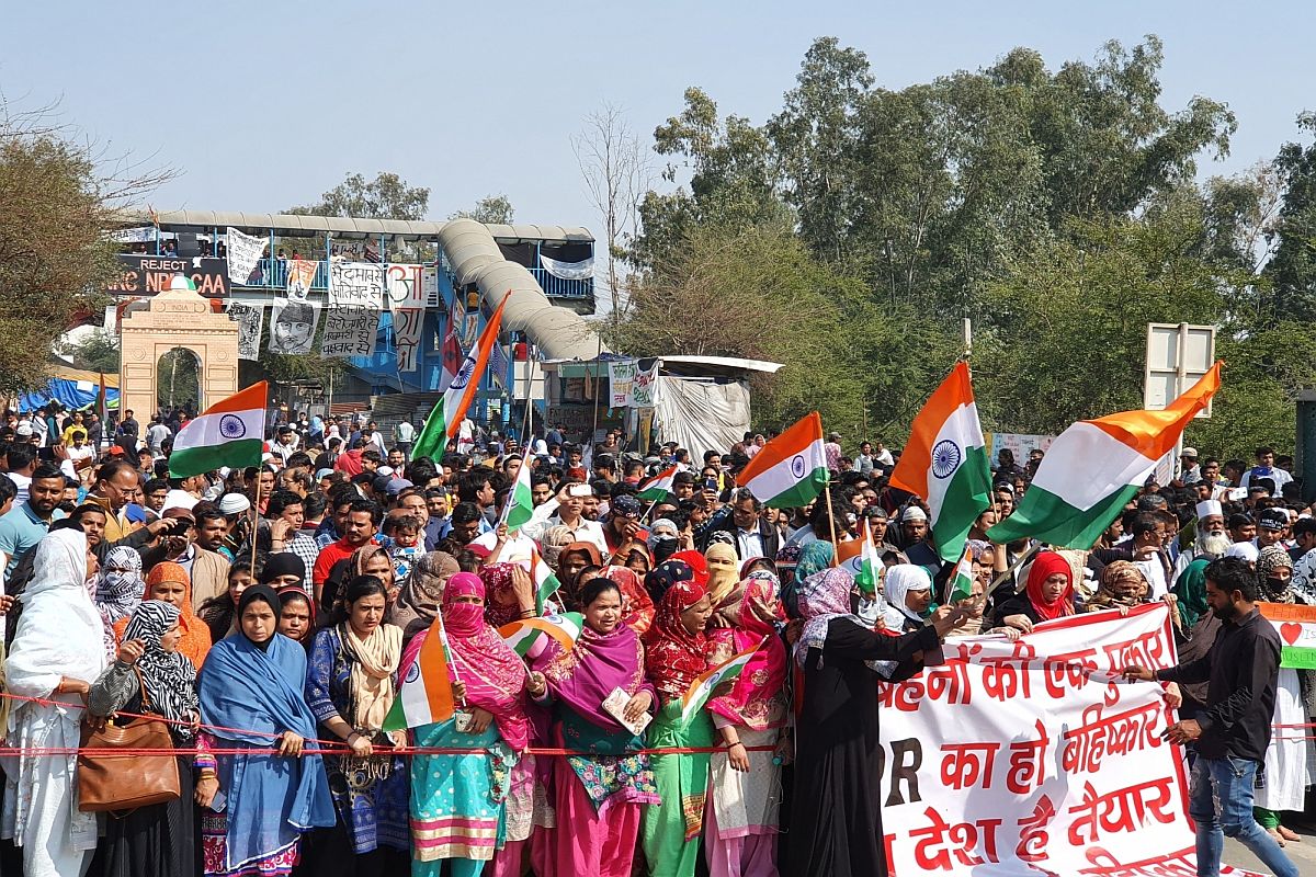 Protesting a ‘fundamental right, but can’t block roads’: SC on Shaheen Bagh, appoints mediators