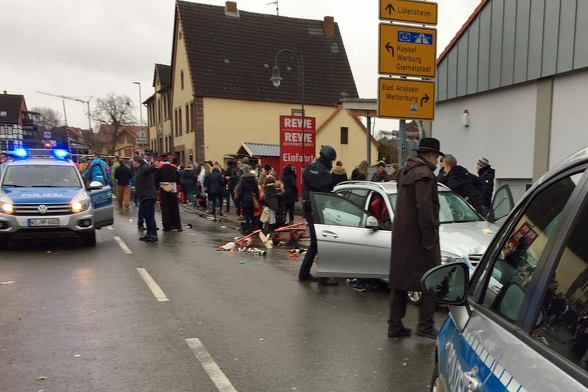 30, including children injured as car drives into carnival parade in Germany