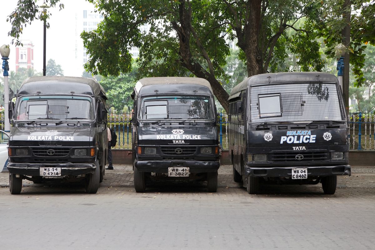 Bengal police stations have been asked to intensify vigil