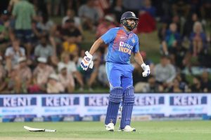 IND vs NZ, 5th T20I: Rohit Sharma suffers calf injury but ‘should be fine in couple of days’