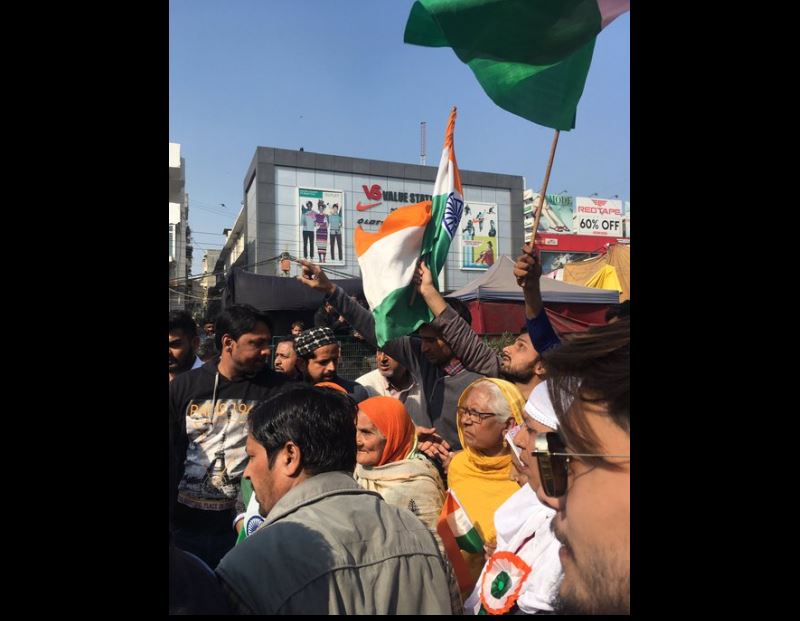 Shaheen Bagh protesters marching towards Amit Shah’s residence stopped by police